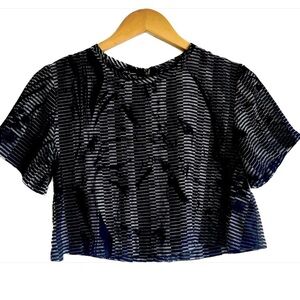 Silence + Noise Crop Tee with Back Zip | S